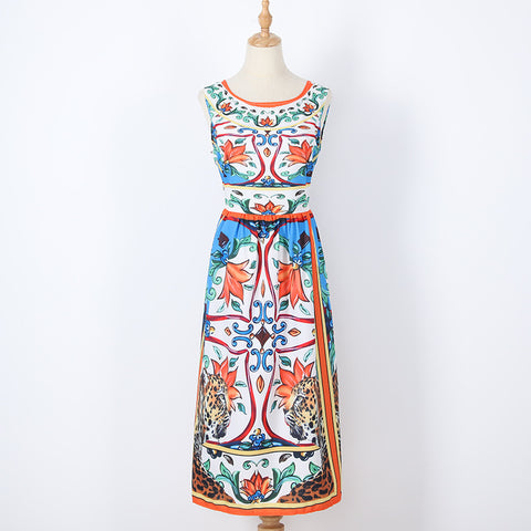 Sleeveless midi retro dress